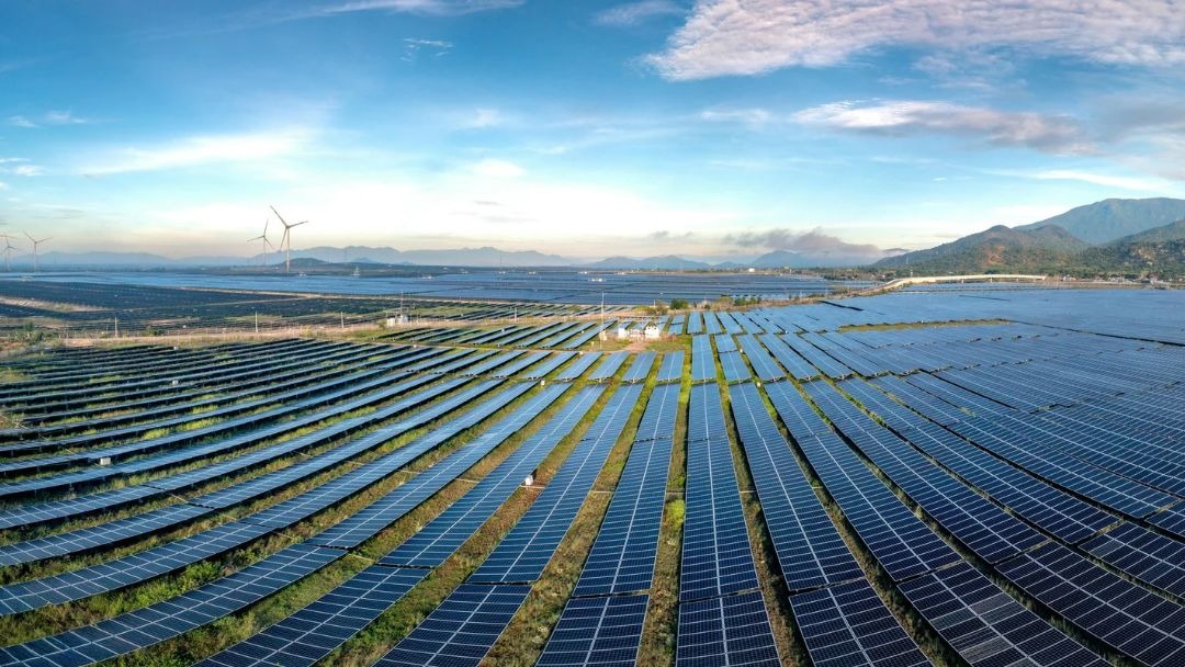 Alpex Solar Inaugurates 2.2 GW TOPCon Solar Cell Plant in Uttar Pradesh